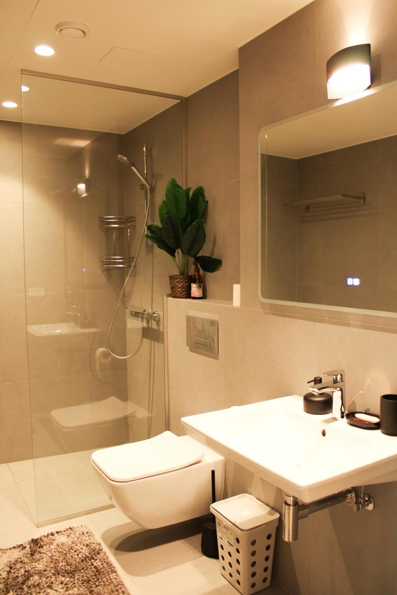 Skyresidence Luxury With & Garden View Талин